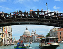 Ponte dell’Accademia, Luxottica finanzia il restauro