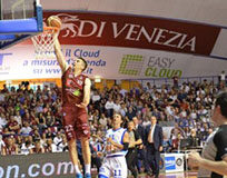 Reyer ai play off: seconda in campionato