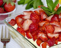 Tiramisù alle fragole con cioccolato bianco