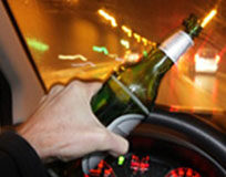 Droga e alcool alla guida, imprenditore arrestato