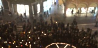 Simbolo della pace in Piazza dei Signori, Treviso