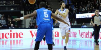 Asfaltata Matera nell’anticipo al Palaverde.