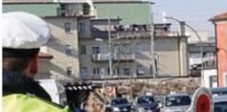 Blocco targhe alterne ignorato. Raffica di multe