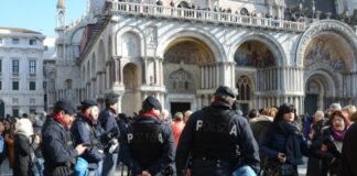 Altro allarme bomba davanti a San Marco