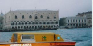 Aggredisce con un morso un operatore sanitario dell’Ulss 3 idroambulanza - foto di repertorio