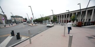 Ragazza tenta il furto di un taxi a Padova