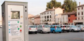 Belle, bionde e ladre di orologi