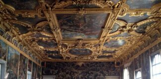 Musei al chiaro di luna