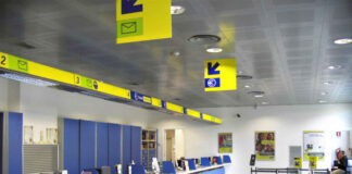 MANNAIA DEL GOVERNO SUGLI UFFICI POSTALI, SERRANDE ABBASSATE E CONSEGNE A GIORNI ALTERNI