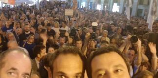 Bagno di folla sabato sera per Matteo Salvini in Piazza dei Signori.