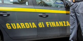 Maxi frode per 33 milioni: in carcere 4 persone Guardia di Finanza - foto di archivio