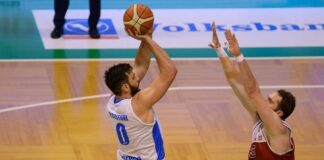 Lombardi, Burnett e Logan: è 1-0 TVB