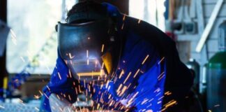 Manifatturiero: no recessione ma tenuta selettiva