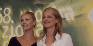 A Forte Marghera la mostra “Divine” Helen Hunt e Charlize Theron alla Mostra del cinema di Venezia- Foto Asac - 2001