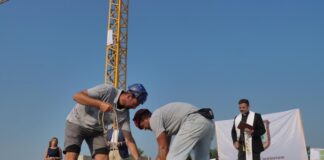 Oggi posa della prima pietra dell’Emporio Solidale della “Fondazione Carpinetum” Posa prima pietra futuro Emporio Solidale