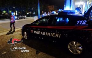 Carabinieri in azione in terraferma veneziana - foto di repertorio