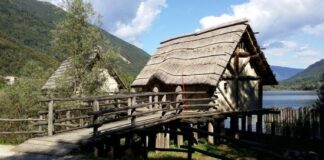 Stasera le “Fiabe attorno al fuoco”