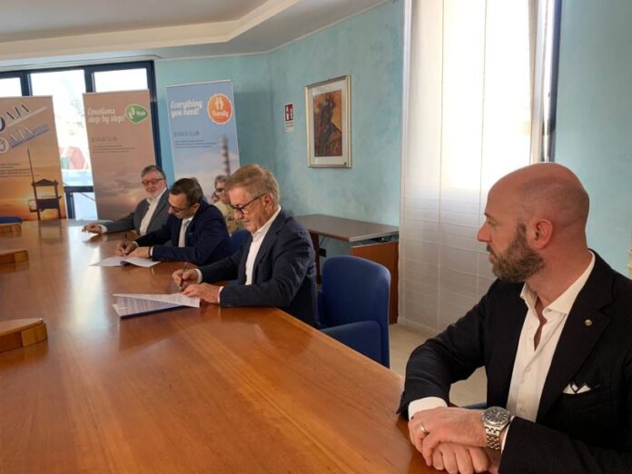 Firmato accordo rilancio 3