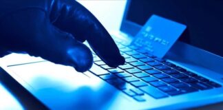 Tuffato sul web per degli pneumatici un operaio di Loria