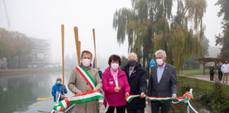Jesolo, inaugurato il nuovo pontile, punto di interscambio per il turismo lento Taglio del nastro del nuovo pontile a Jesolo