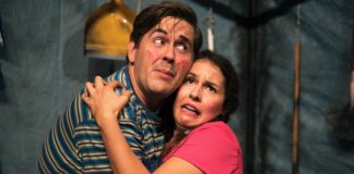 Domenica 25 ottobre alle 16.30 riparte il Teatro Momo con lo spettacolo dedicato ai più piccoli “Clarabella e le Rabbiastorie” Una scena dello spettacolo "Clarabella e le Rabbiastorie"