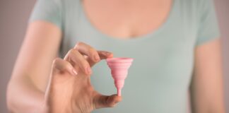 Assorbenti lavabili e coppette mestruali: come sceglierli