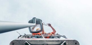 A Preganziol un nuovo piano dell’illuminazione pubblica Tecnici al lavoro a Jesolo per gli impianti di illuminazione