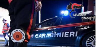 Mestre, ruba il pc all’Unieuro e scappa: arrestato dai Carabinieri I Carabinieri di fronte all'Unieuro