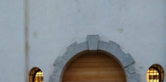 Riaprono le porte della fondazione Benetton