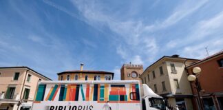 Il Bibliobus conclude la sperimentazione e conferma tutte le tappe Il Bibliobus in Piazza Ferretto