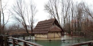 Il lago di Revine invade le palafitte del Livelet, Follador: “Questa proprio non ci voleva”