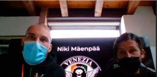 Venezia FC, Niki Mäenpää: “Il fatto che tante squadre lottino per la promozione mi dà ancora più entusiasmo” Niki Mäenpää e Mattia Collauto