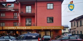 Favaro Veneto, scoperto albergo dello spaccio: arresti e denunce L'albergo dove avveniva lo spaccio di droga