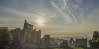 Il set di Across The River And Into The Trees arriva all’Abbazia di Sant’Eustachio