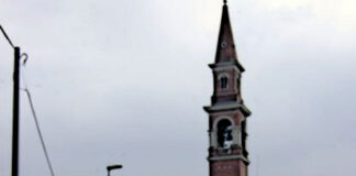 Sessantenne a brodo di una Porsche investe un 11enne