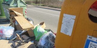 Chioggia, nei primi sei mesi del 2021 già 316 multe per abbandono rifiuti Rifiuti abbandonati (immagine di repertorio)