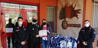 Mira. Anonimo imprenditore dona, attraverso i Carabinieri, uova di Pasqua alla “Città della Speranza” di Padova I Carabinieri di Mira consegnano le uova di Pasqua ai con i volontari dell’hospice oncologico di Padova