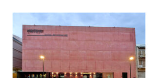 Con “Tre maggiordomi e un bebé” riaprono le porte del Teatro Metropolitano Astra di San Dona’ di Piave Teatro Metropolitano Astra - foto di Francesco Finotto