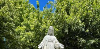 Riconsegnata la statua della Madonna di piazzale Giovannacci dopo il grave atto vandalico del novembre scorso