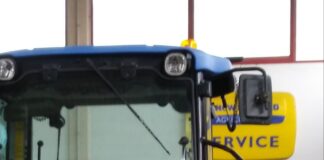 Dopo 50 anni di attività chiude l’autofficina di Busta fondata da Bruno Bandiera e dalla moglie Paola