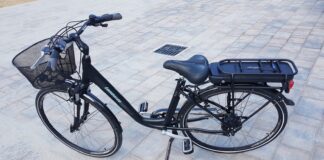 “Aiutatemi a ritrovare la mia bici elettrica”, l’appello di un 53enne invalido di Dolo