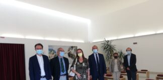 Cimitero di Spinea: la visita della sindaca Vesnaver La visita nella Sala del Commiato