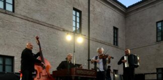 Al Teatro Toniolo Danilo Rossi, Prima Viola Solista dell’Orchestra del Teatro alla Scala di Milano, insieme al trio New Gipsy Project