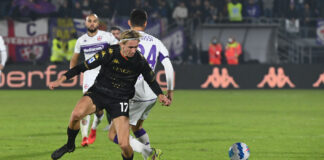 Venezia FC, prolungato il contratto a Johnsen fino al 2025 Johnsen durante un'azione di gioco - foto Andrea Pattaro Vision