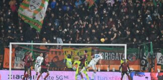 Venezia FC-Inter 0-2, Calhanoglu la decide, Lautaro la finisce Un’azione di Venezia-Inter credits: Andrea Pattaro @Vision