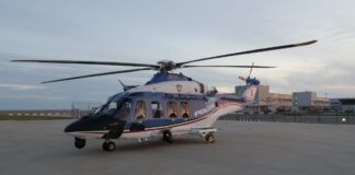 Le ali della Polizia volano con la stessa identica passione. Atterrato il nuovo POLI 119 presso il X Reparto Volo di Venezia Il nuovo elicottero “Poli 119”