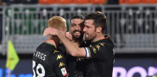 Venezia FC-Ternana 3-1, lagunari agli ottavi di Coppa Italia contro l’Atalanta i festeggiamenti dopo il goal di Forte in Venezia-Ternana