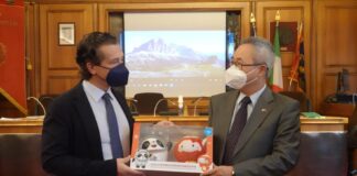 Cortina, Pechino e le Olimpiadi: l’ambasciatore Li Junhua dal sindaco Ghedina