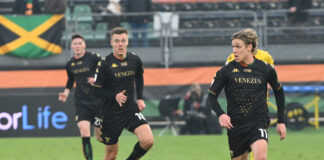 Sampdoria-Venezia, Henry: “Contentissimo per la squadra” Arnór Sigurdsson in Venezia-Ternana ©Andrea Pattaro/Vision