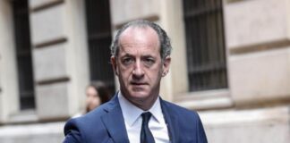 “Novità sul fronte scuola? L’unica novità è il caos”. Zaia punta il dito contro testing e screening